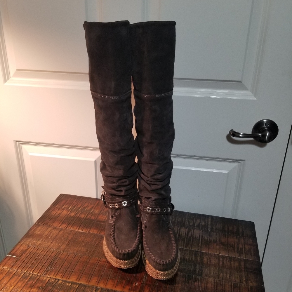 EUC El Vaquero Tall Boots